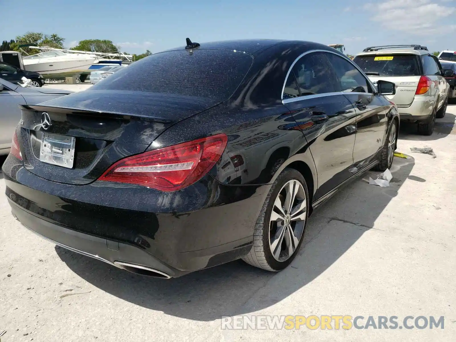 4 Photograph of a damaged car WDDSJ4EB2KN720175 MERCEDES-BENZ C CLASS 2019