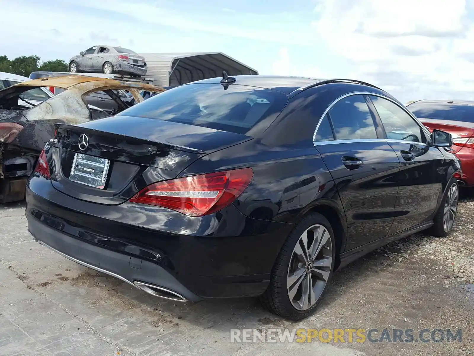 4 Photograph of a damaged car WDDSJ4EB3KN717513 MERCEDES-BENZ C CLASS 2019