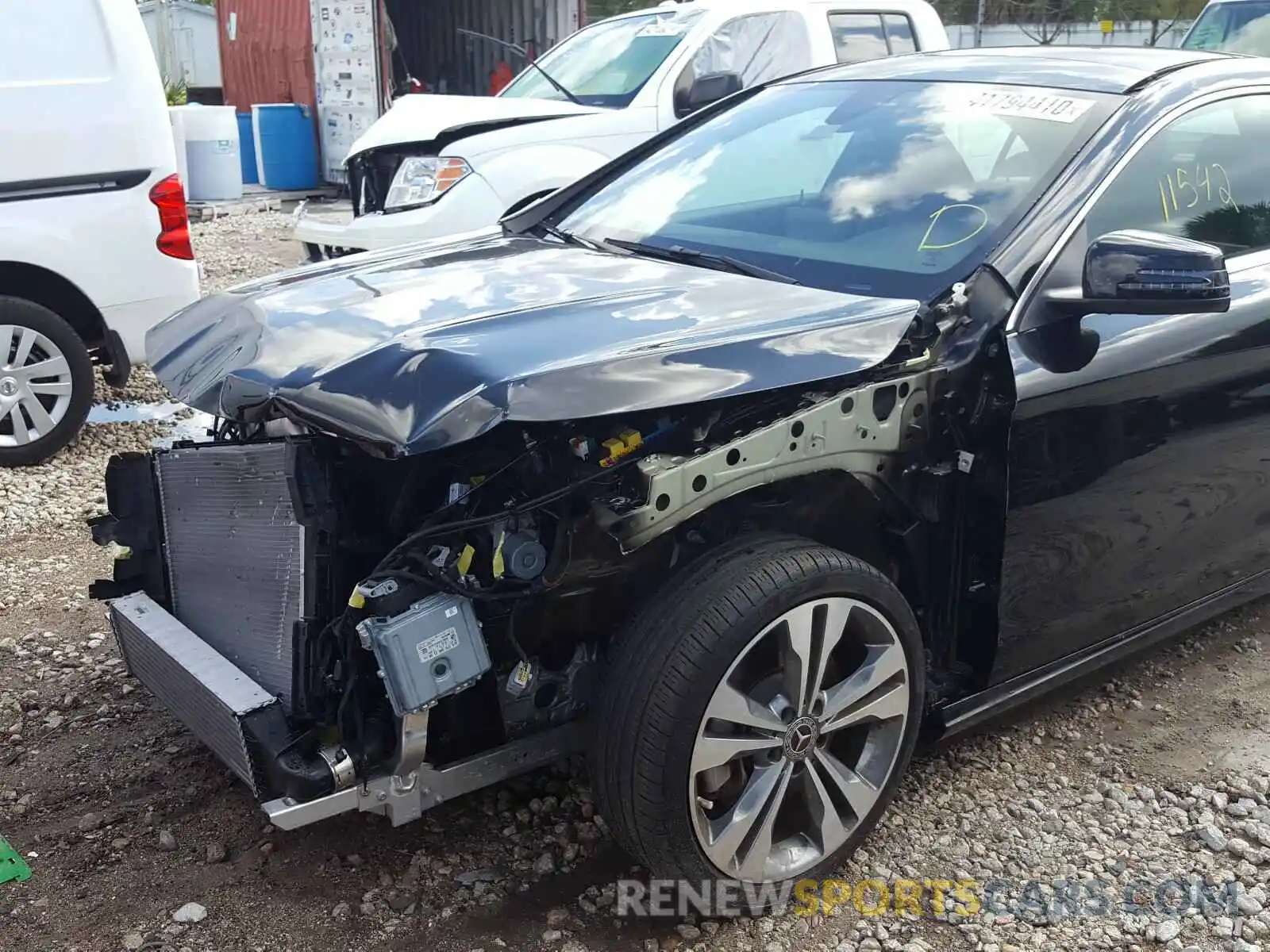 9 Photograph of a damaged car WDDSJ4EB3KN717513 MERCEDES-BENZ C CLASS 2019