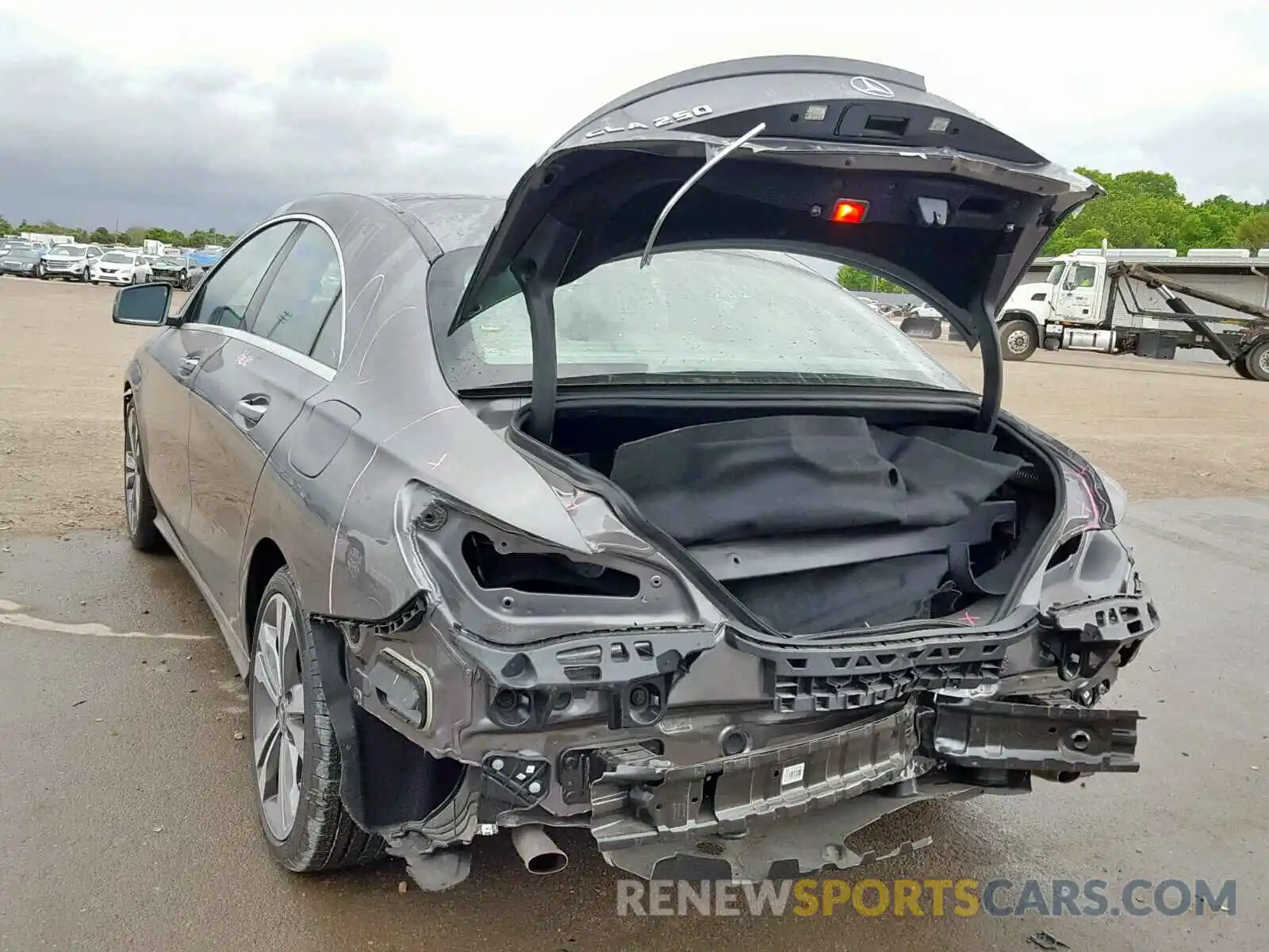 3 Photograph of a damaged car WDDSJ4EB3KN726972 MERCEDES-BENZ C CLASS 2019