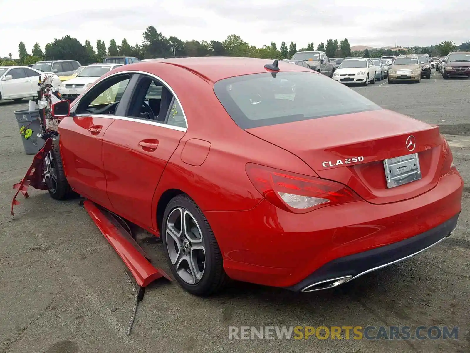 3 Photograph of a damaged car WDDSJ4EB3KN738426 MERCEDES-BENZ C CLASS 2019