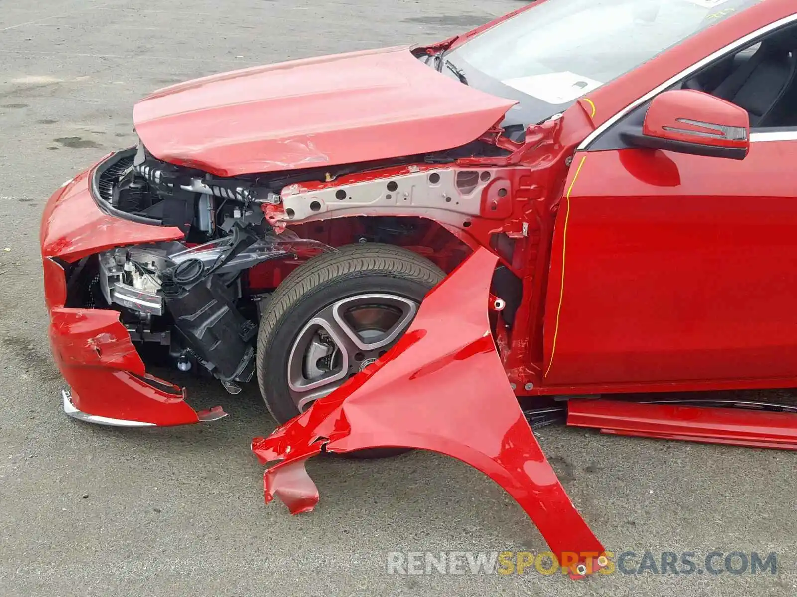 9 Photograph of a damaged car WDDSJ4EB3KN738426 MERCEDES-BENZ C CLASS 2019