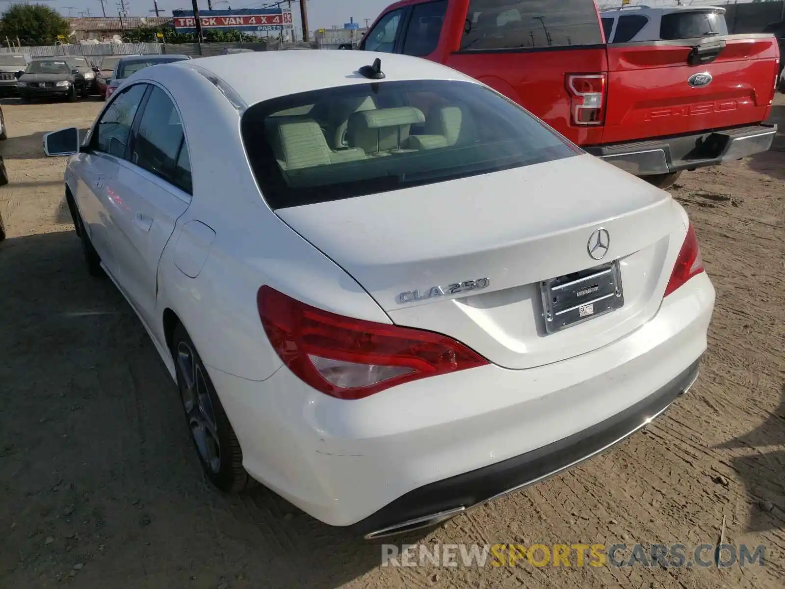 3 Photograph of a damaged car WDDSJ4EB3KN740953 MERCEDES-BENZ C CLASS 2019