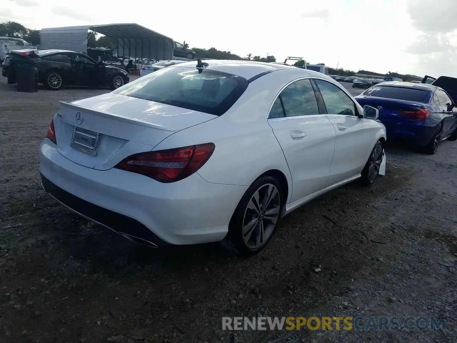 4 Photograph of a damaged car WDDSJ4EB4KN715057 MERCEDES-BENZ C CLASS 2019