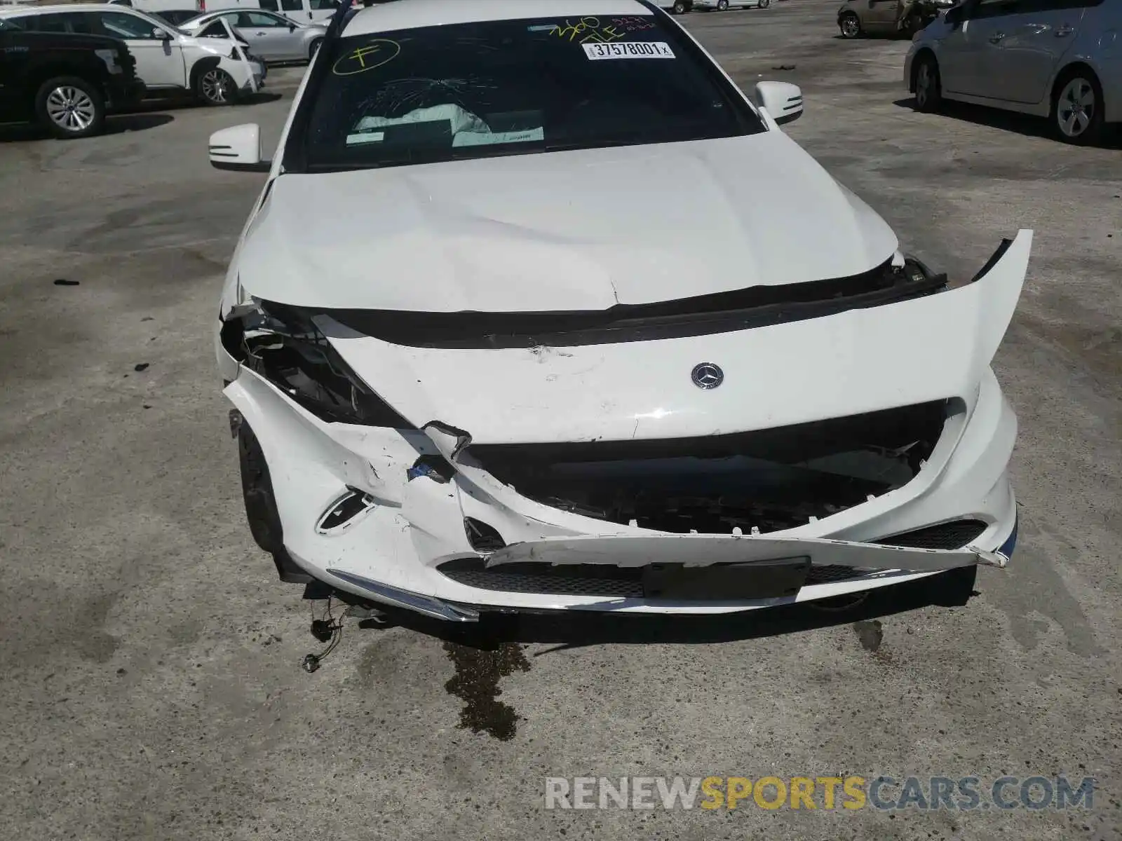 9 Фотография поврежденного автомобиля WDDSJ4EB4KN746387 MERCEDES-BENZ C CLASS 2019
