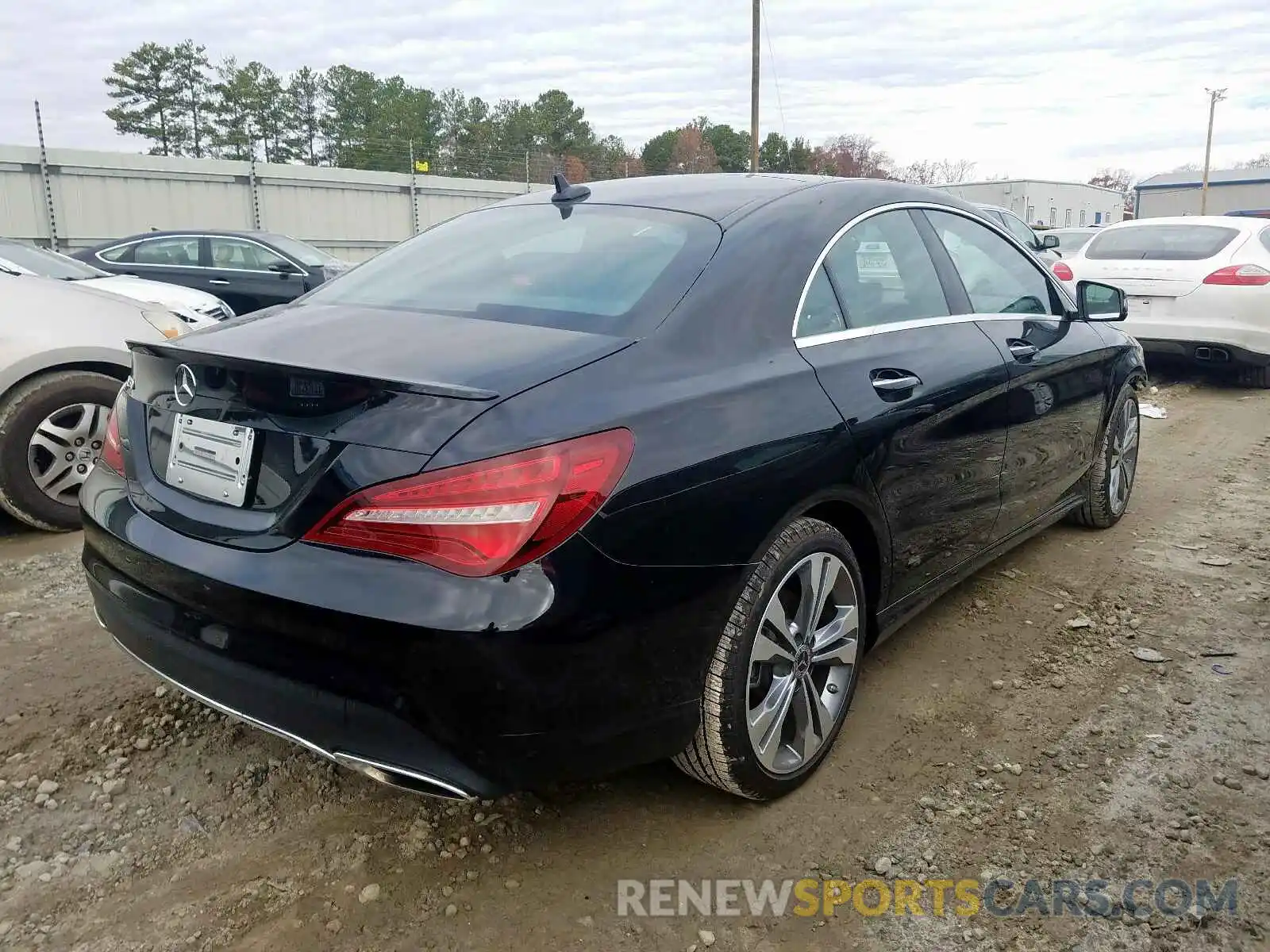 4 Photograph of a damaged car WDDSJ4EB5KN775817 MERCEDES-BENZ C CLASS 2019