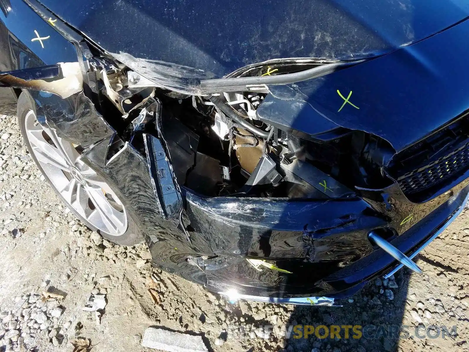 9 Photograph of a damaged car WDDSJ4EB6KN744799 MERCEDES-BENZ C CLASS 2019