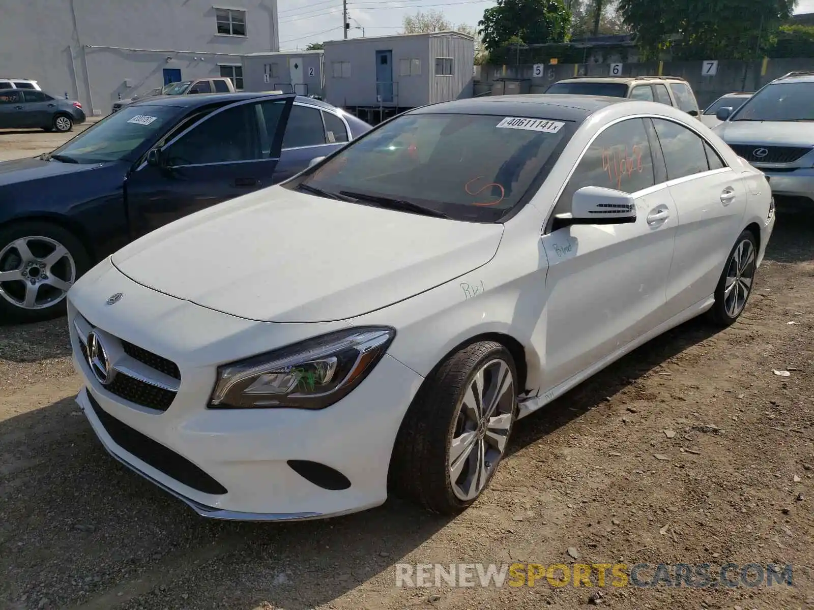 2 Photograph of a damaged car WDDSJ4EB7KN722522 MERCEDES-BENZ C CLASS 2019