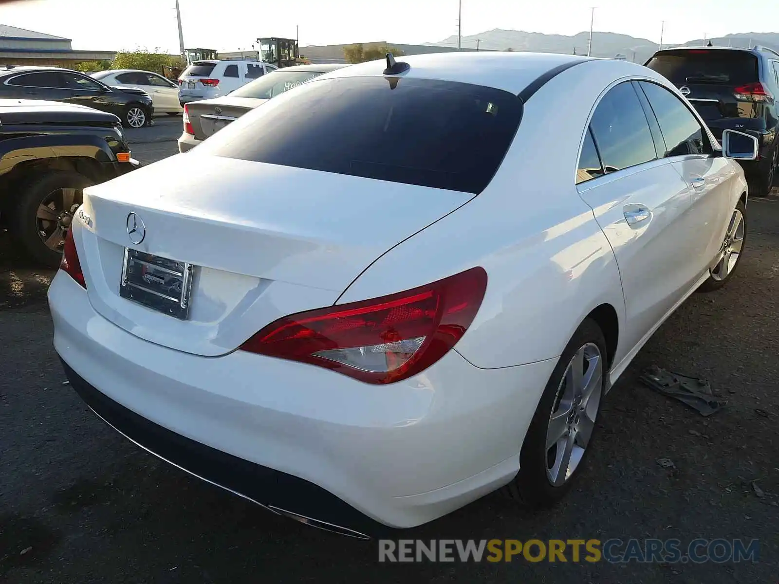 4 Photograph of a damaged car WDDSJ4EB8KN701128 MERCEDES-BENZ C CLASS 2019