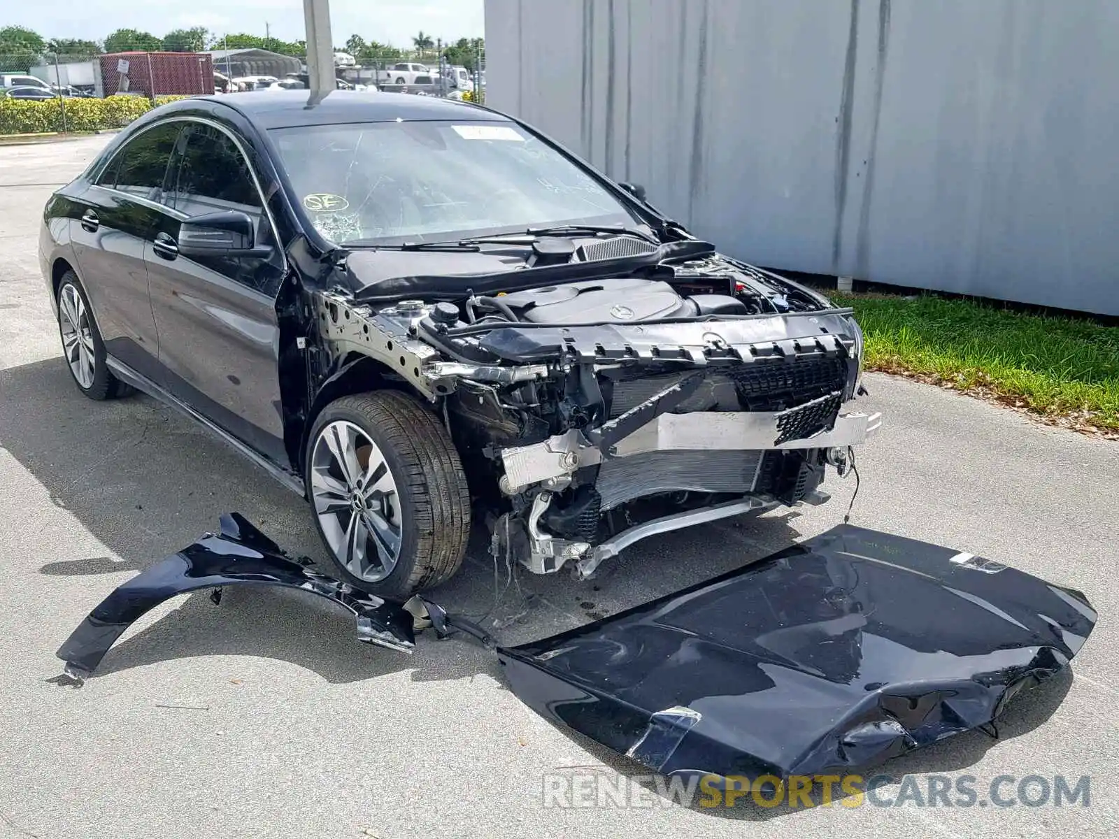 1 Photograph of a damaged car WDDSJ4EB8KN703087 MERCEDES-BENZ C CLASS 2019