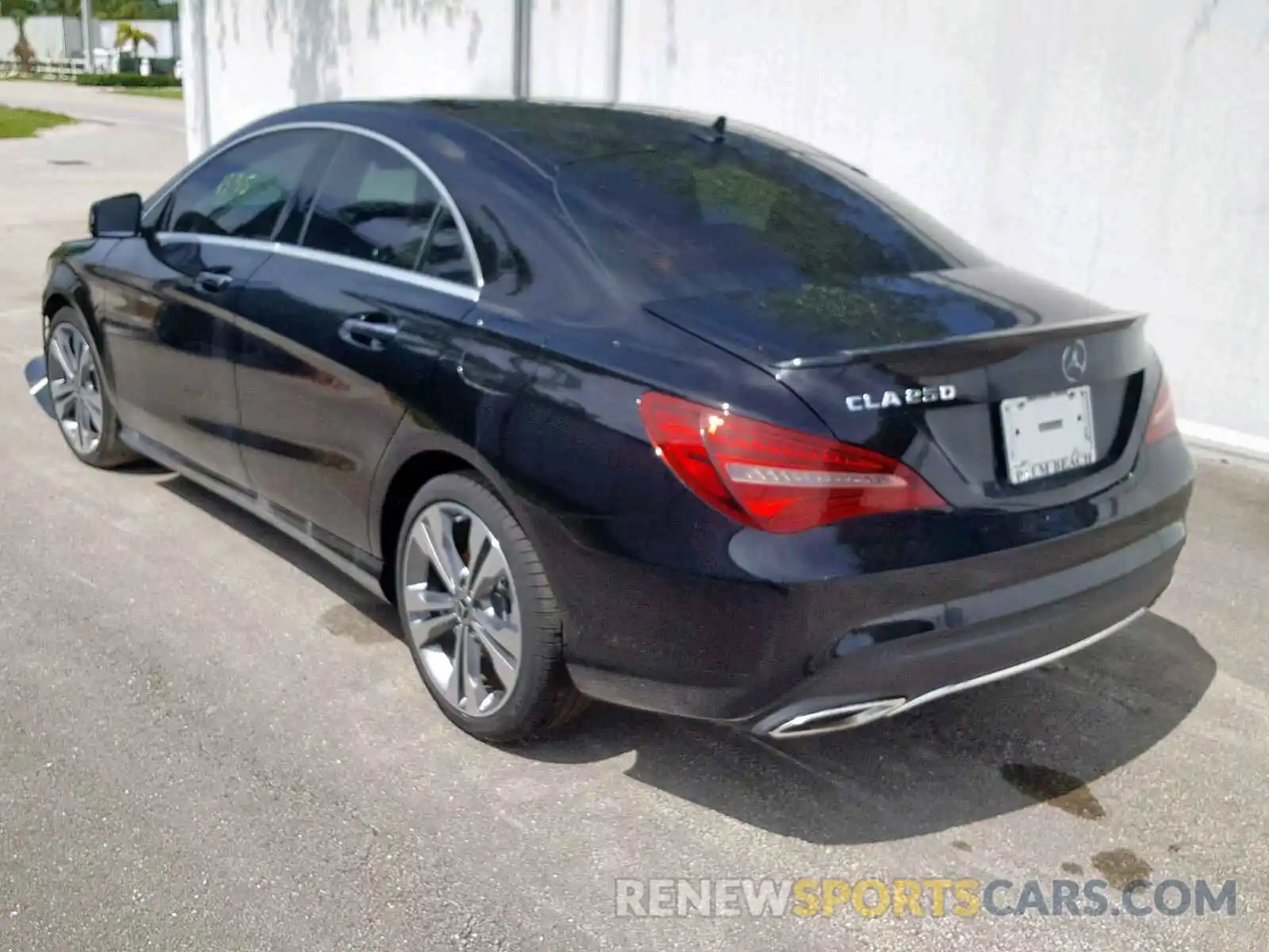 3 Photograph of a damaged car WDDSJ4EB8KN703087 MERCEDES-BENZ C CLASS 2019