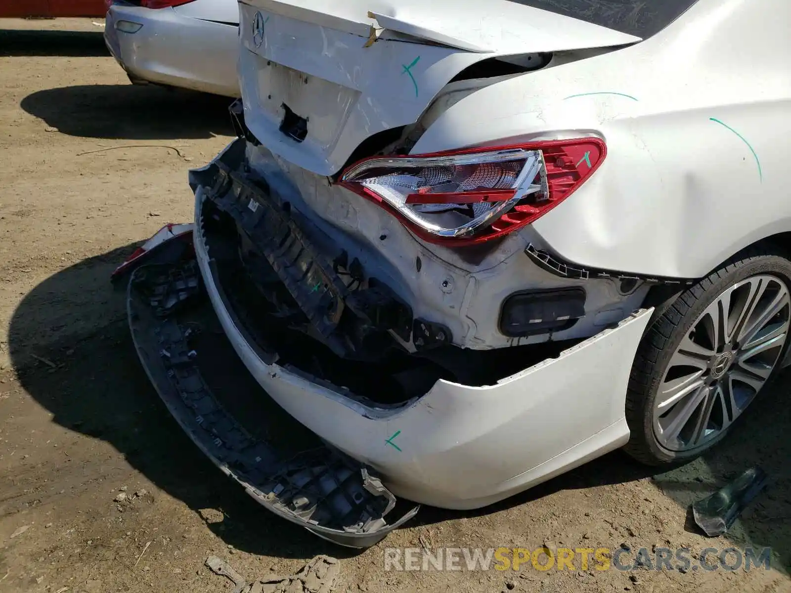 9 Фотография поврежденного автомобиля WDDSJ4EB8KN705860 MERCEDES-BENZ C CLASS 2019