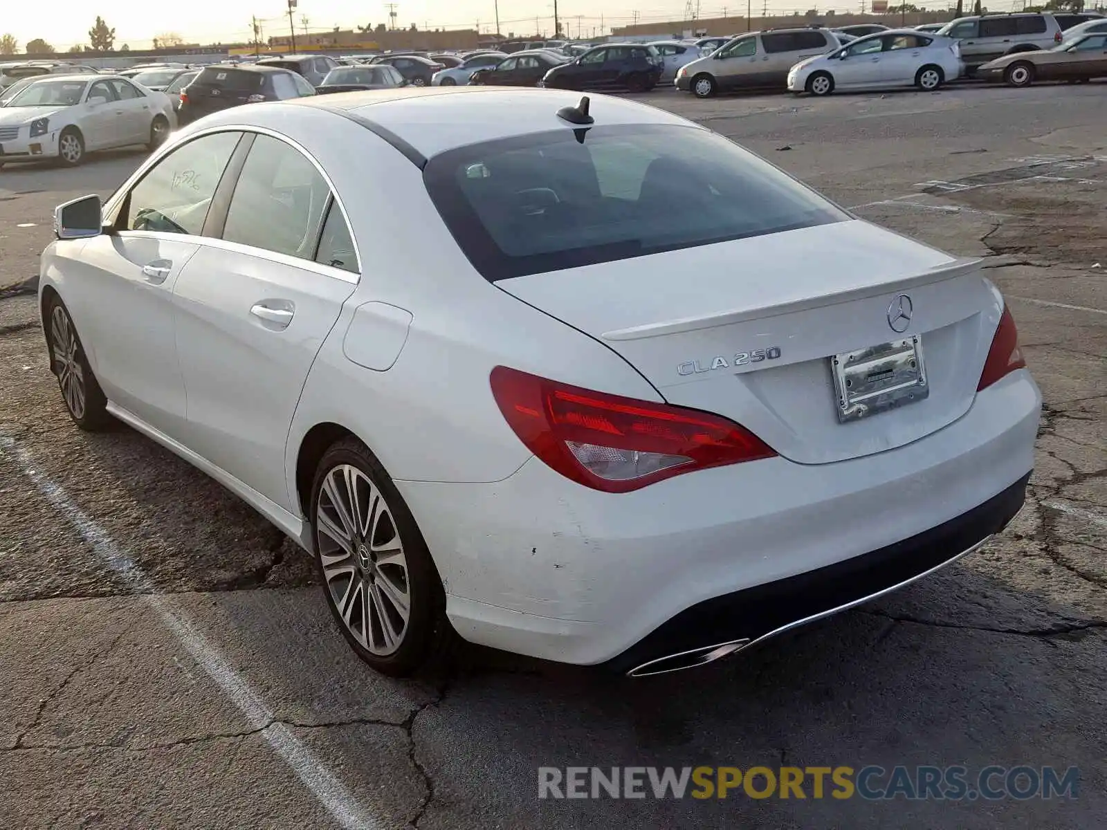 3 Photograph of a damaged car WDDSJ4EB8KN742942 MERCEDES-BENZ C CLASS 2019