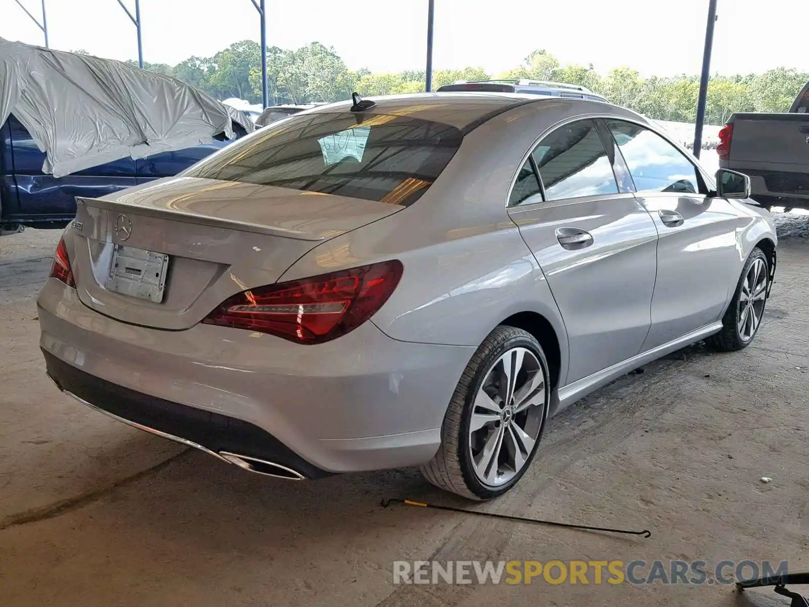 4 Photograph of a damaged car WDDSJ4EB8KN751267 MERCEDES-BENZ C CLASS 2019