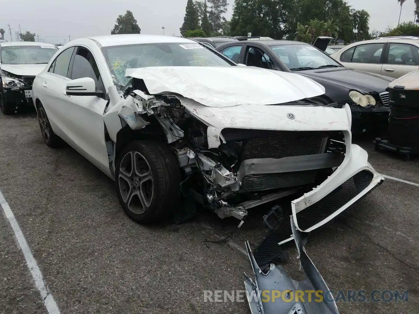 1 Photograph of a damaged car WDDSJ4EB8KN755108 MERCEDES-BENZ C CLASS 2019