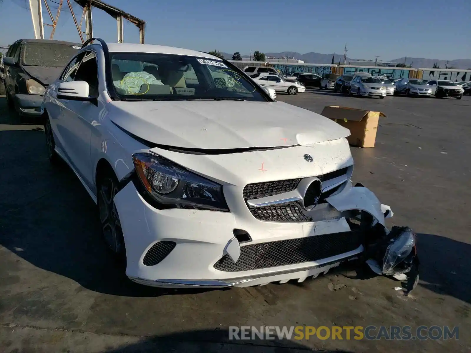 1 Фотография поврежденного автомобиля WDDSJ4EB9KN699650 MERCEDES-BENZ C CLASS 2019