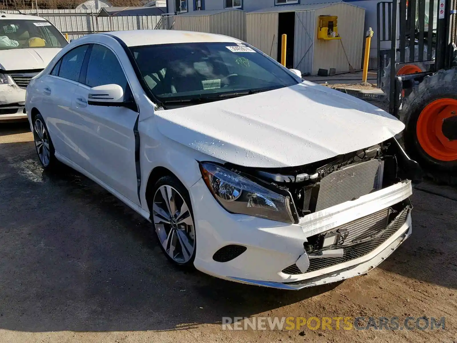 1 Photograph of a damaged car WDDSJ4EB9KN724496 MERCEDES-BENZ C CLASS 2019