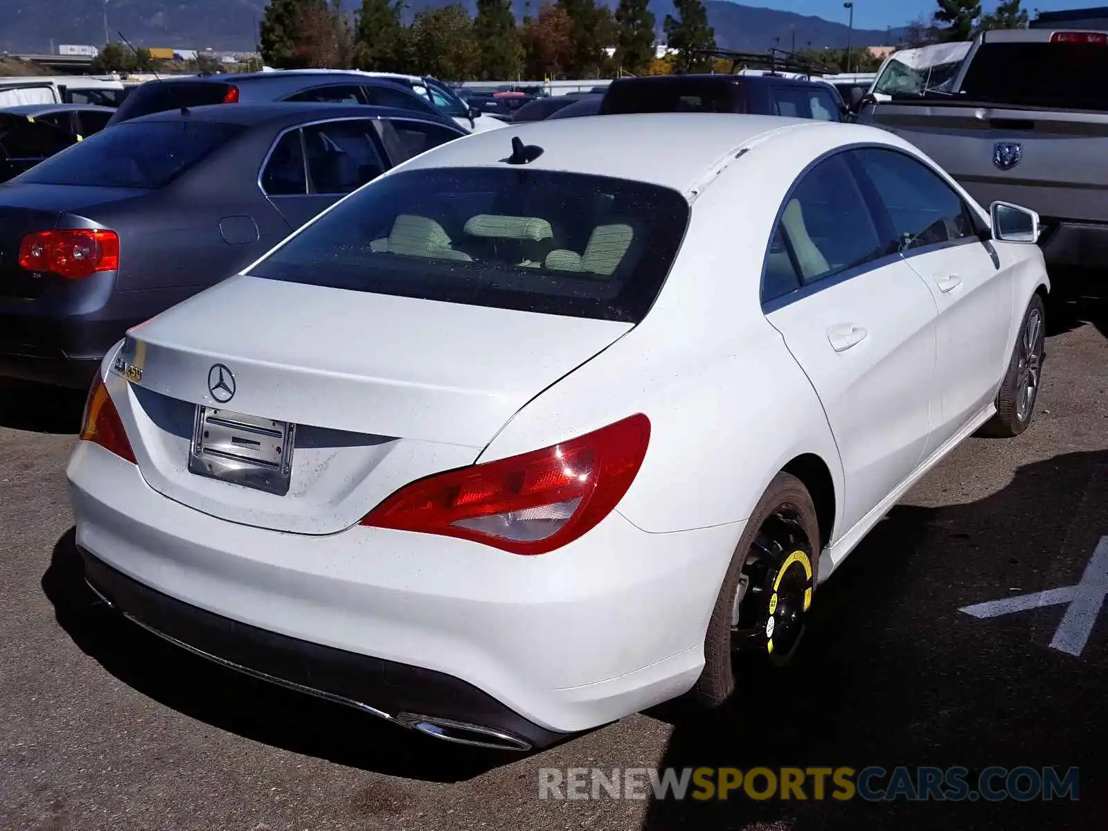 4 Photograph of a damaged car WDDSJ4EB9KN741248 MERCEDES-BENZ C CLASS 2019