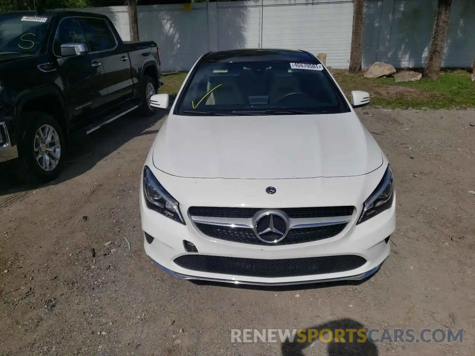 9 Photograph of a damaged car WDDSJ4EB9KN752606 MERCEDES-BENZ C CLASS 2019