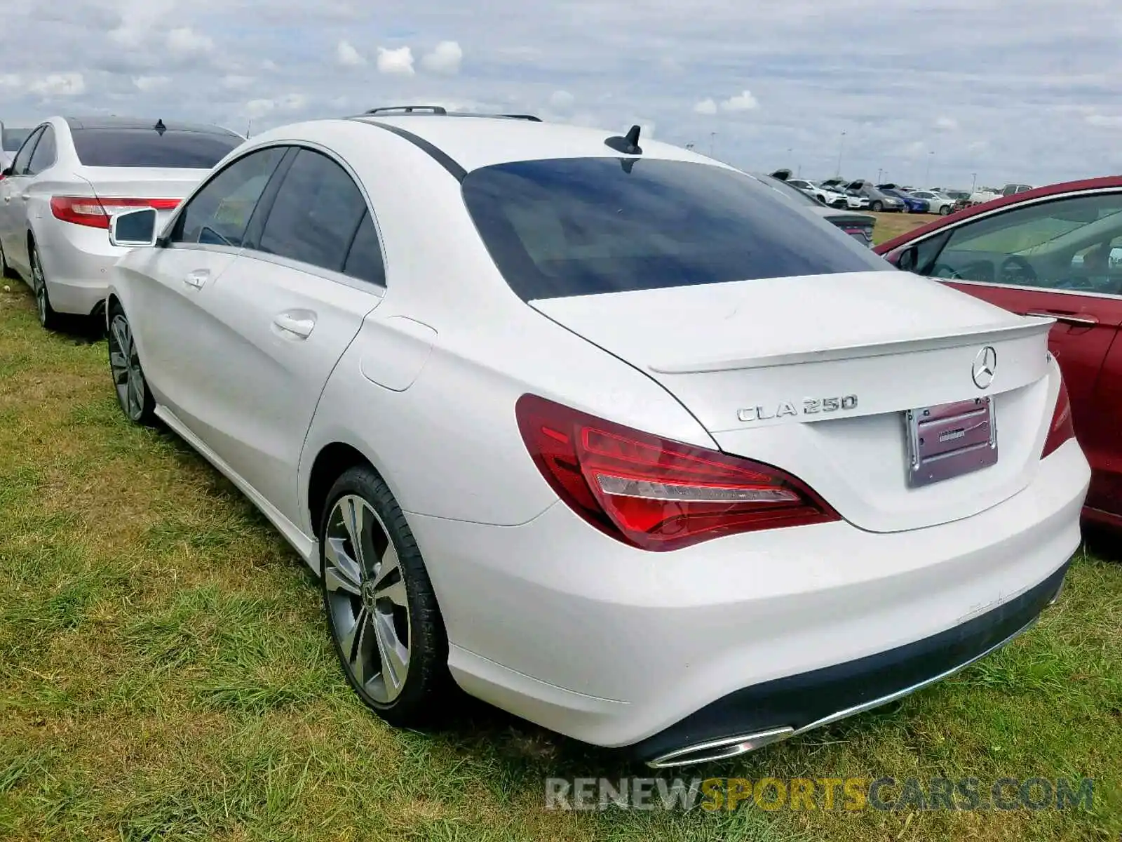 3 Photograph of a damaged car WDDSJ4EBXKN704645 MERCEDES-BENZ C CLASS 2019