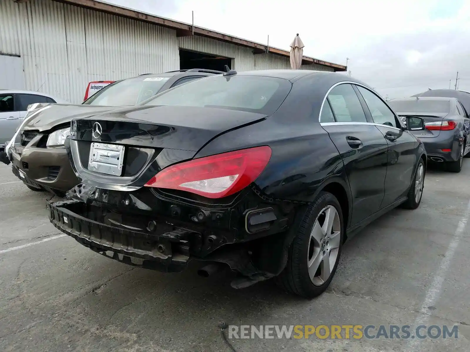 4 Photograph of a damaged car WDDSJ4EBXKN767647 MERCEDES-BENZ C CLASS 2019