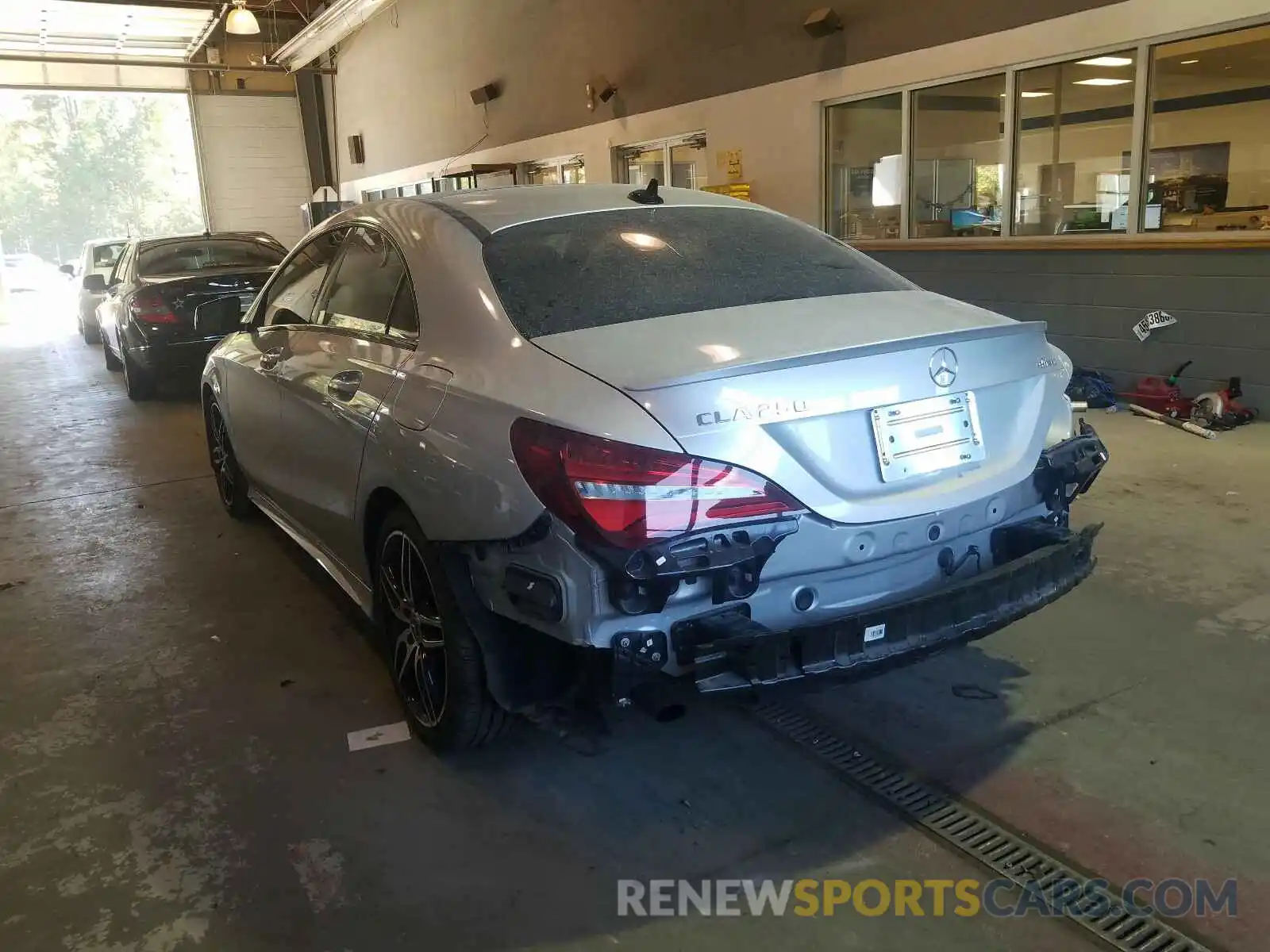 3 Photograph of a damaged car WDDSJ4GB1KN699414 MERCEDES-BENZ C CLASS 2019