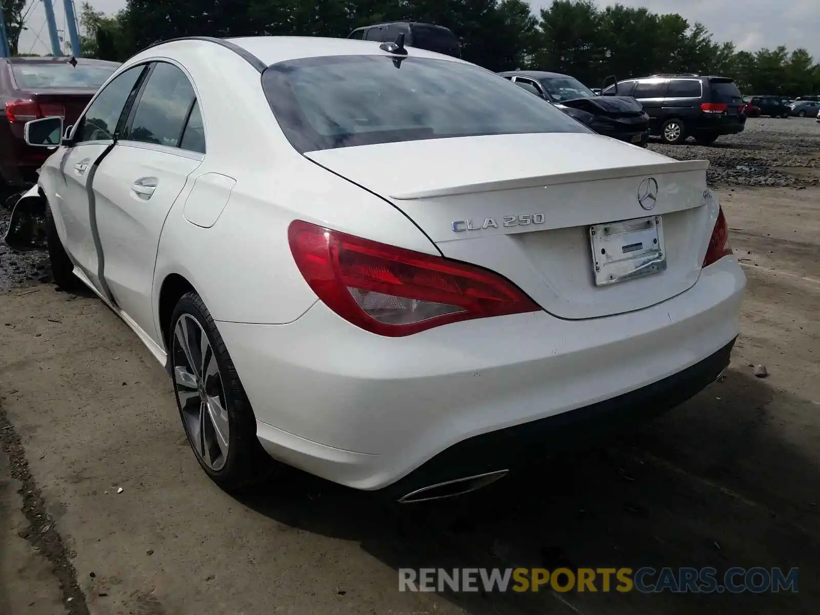 3 Photograph of a damaged car WDDSJ4GB2KN720657 MERCEDES-BENZ C CLASS 2019