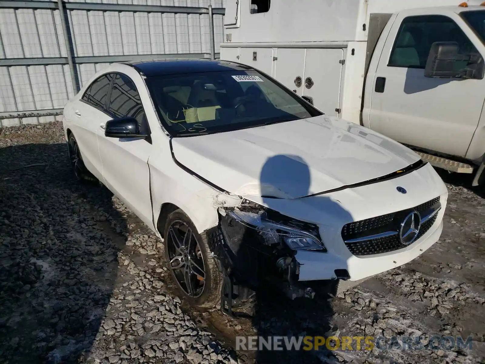 1 Photograph of a damaged car WDDSJ4GB4KN718067 MERCEDES-BENZ C CLASS 2019