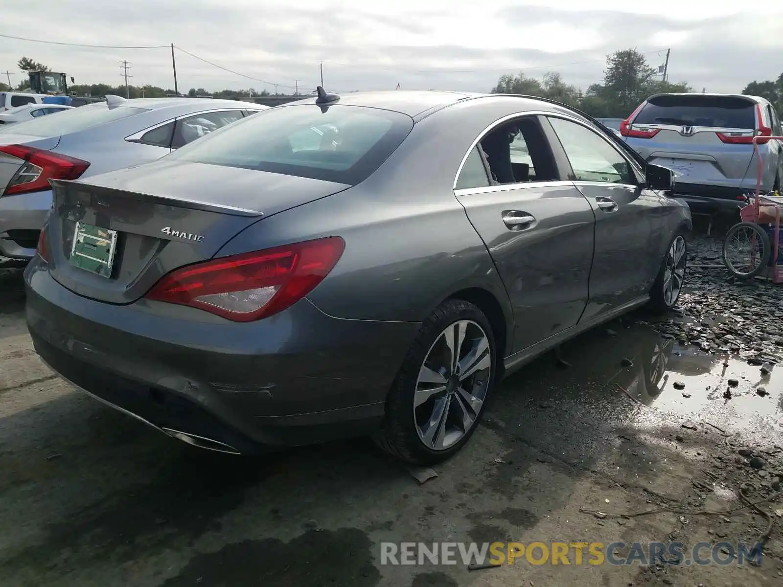 4 Photograph of a damaged car WDDSJ4GB5KN728848 MERCEDES-BENZ C CLASS 2019