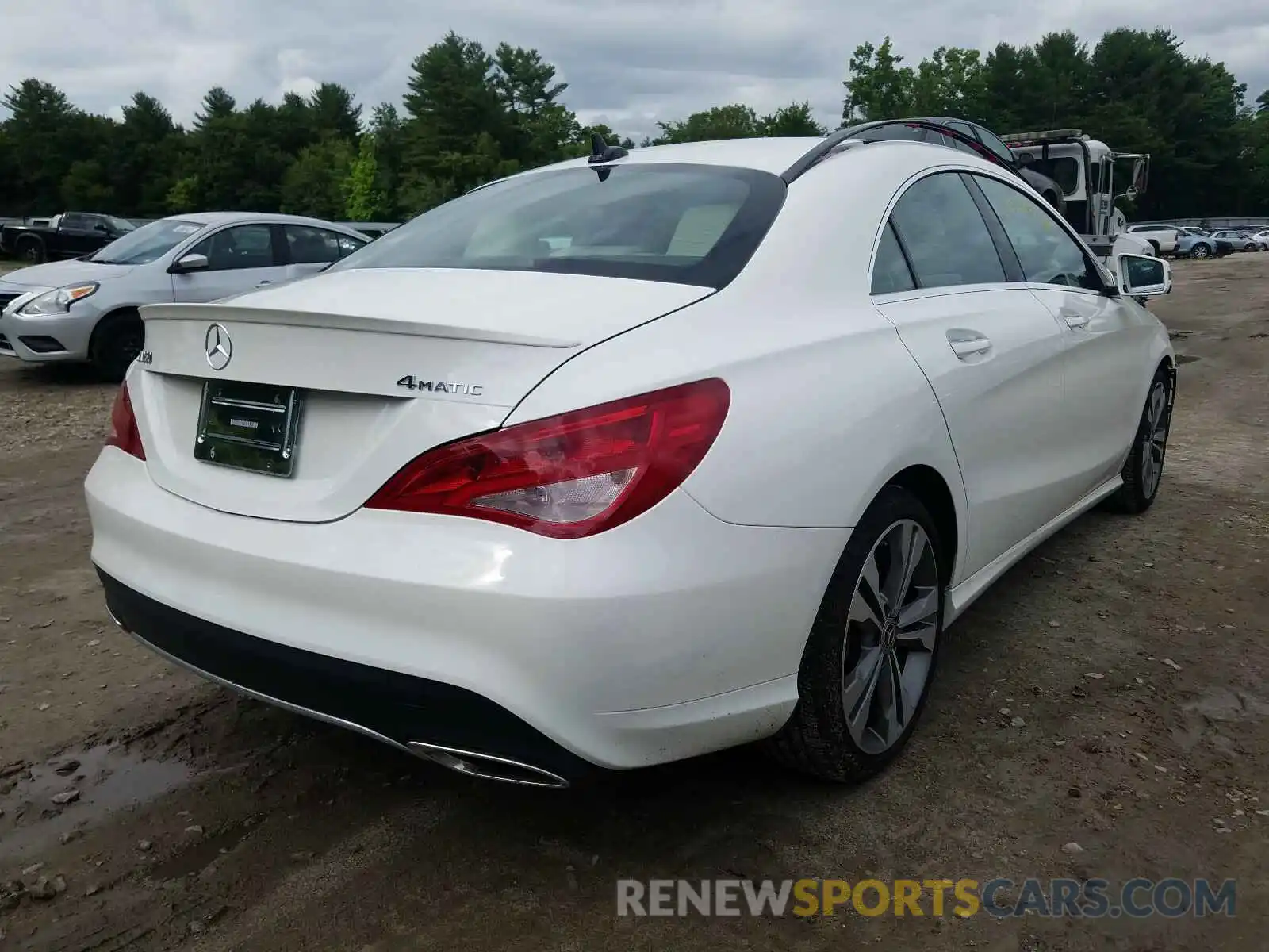 4 Photograph of a damaged car WDDSJ4GB7KN771734 MERCEDES-BENZ C CLASS 2019