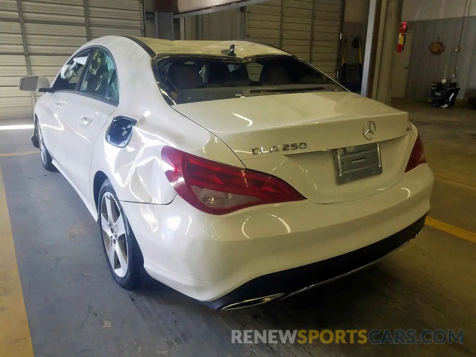 3 Photograph of a damaged car WDDSJ4GB8KN739746 MERCEDES-BENZ C CLASS 2019