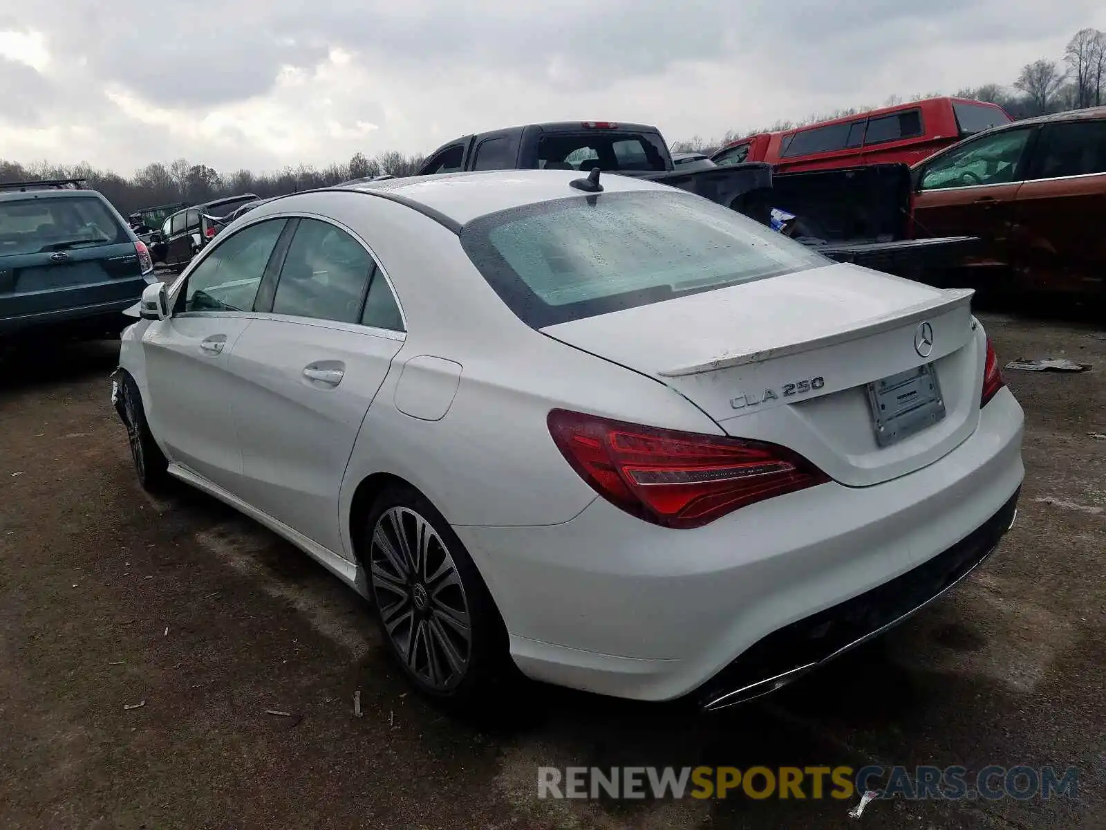 3 Photograph of a damaged car WDDSJ4GB9KN747905 MERCEDES-BENZ C CLASS 2019