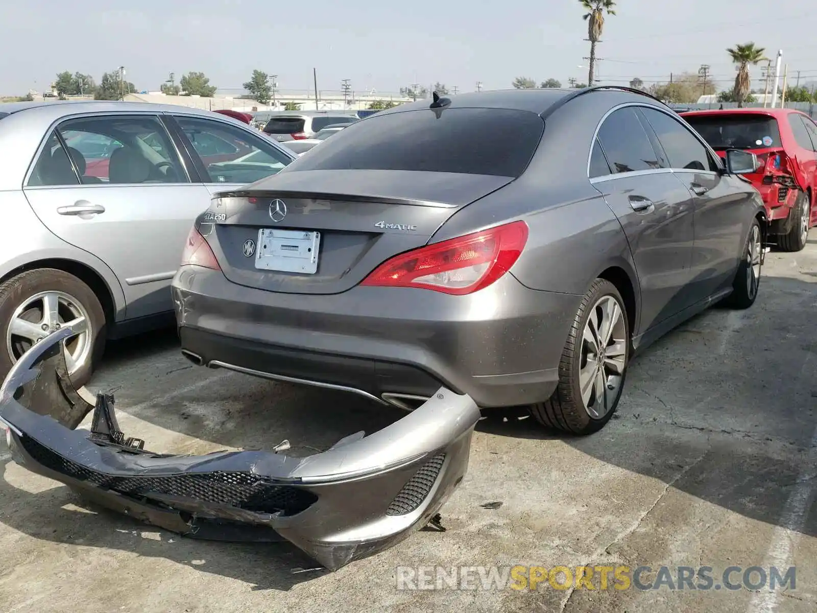 4 Photograph of a damaged car WDDSJ4GB9KN748729 MERCEDES-BENZ C CLASS 2019