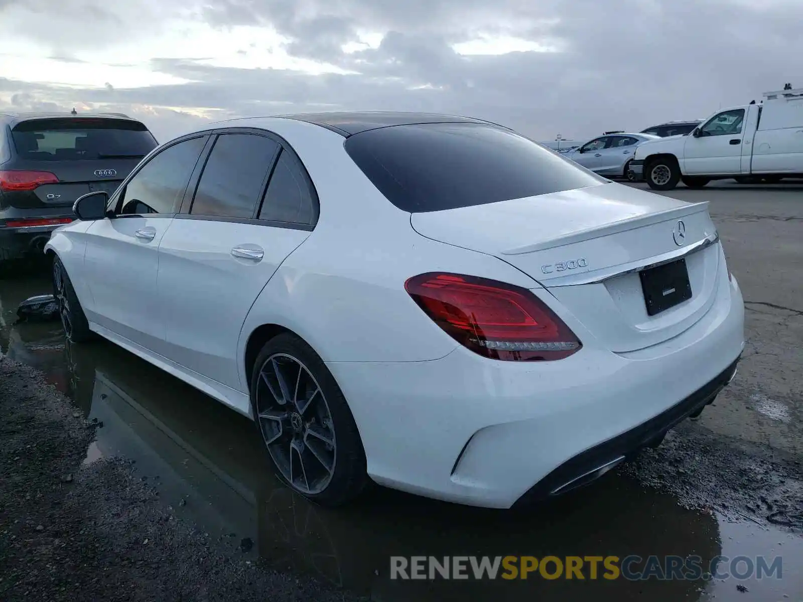 3 Photograph of a damaged car WDDWF8DB0KR457429 MERCEDES-BENZ C CLASS 2019