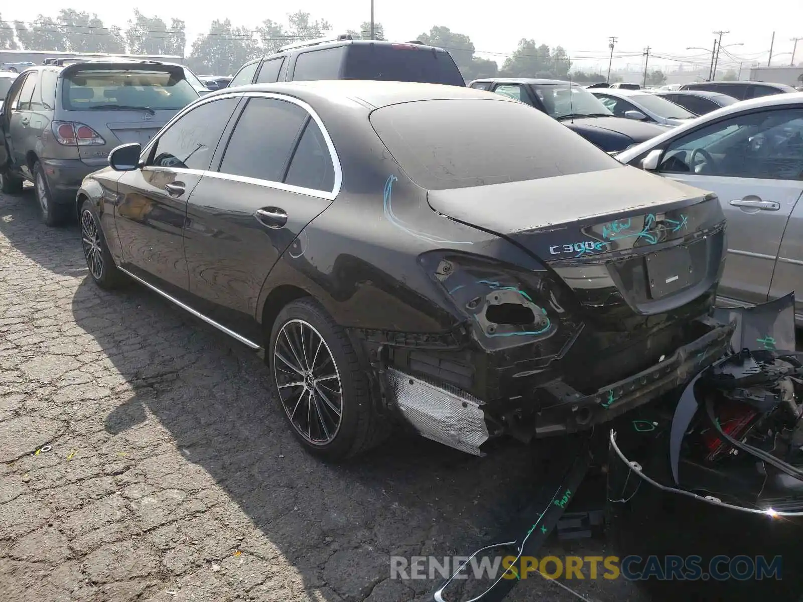 3 Фотография поврежденного автомобиля WDDWF8DB0KR462565 MERCEDES-BENZ C CLASS 2019