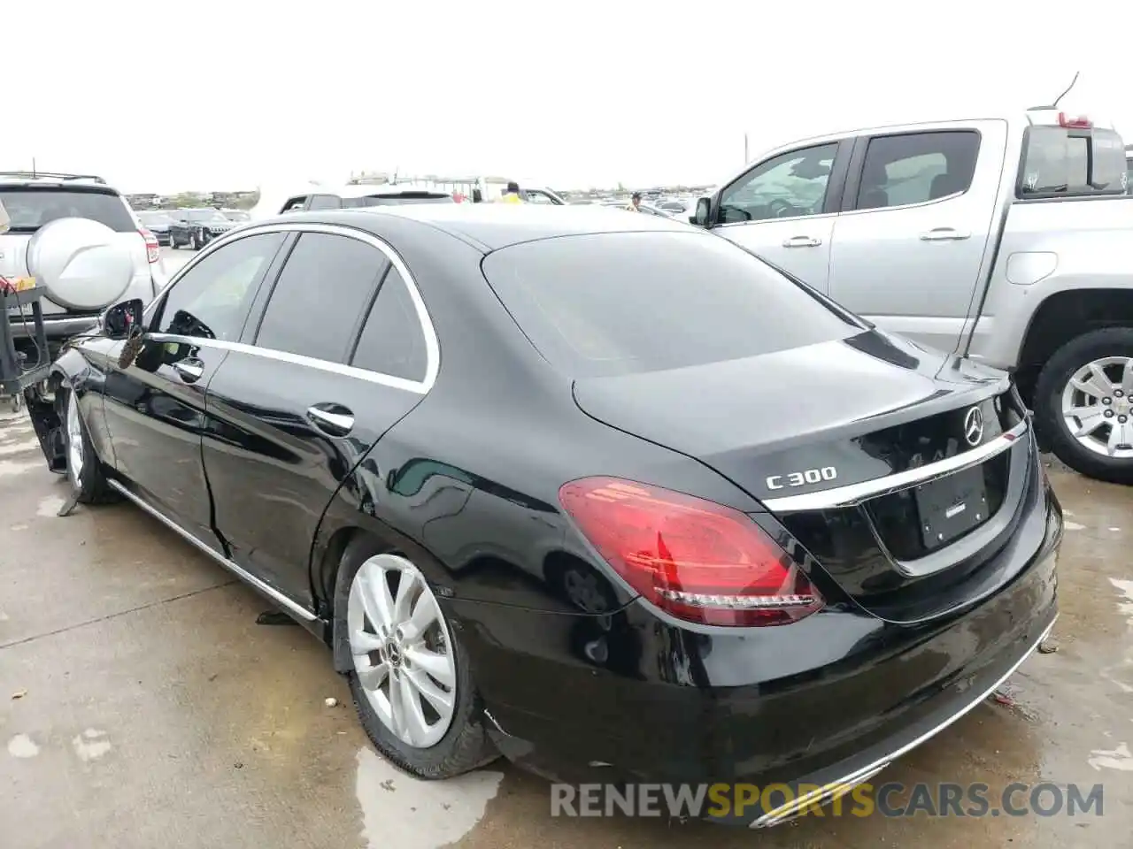 3 Photograph of a damaged car WDDWF8DB1KR484218 MERCEDES-BENZ C-CLASS 2019