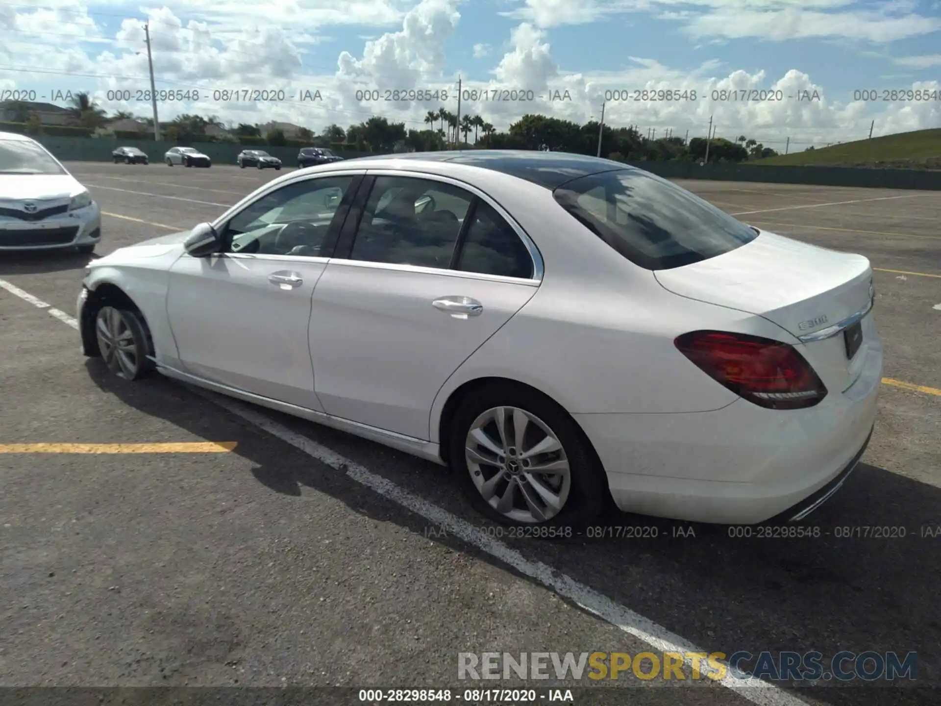 3 Photograph of a damaged car WDDWF8DB1KR518366 MERCEDES-BENZ C-CLASS 2019