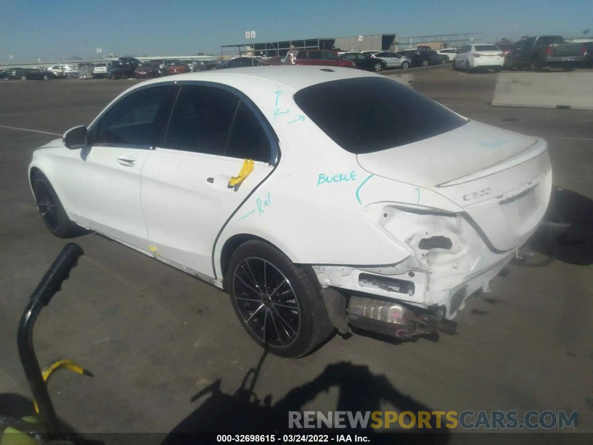 3 Photograph of a damaged car WDDWF8DB2KR482218 MERCEDES-BENZ C-CLASS 2019