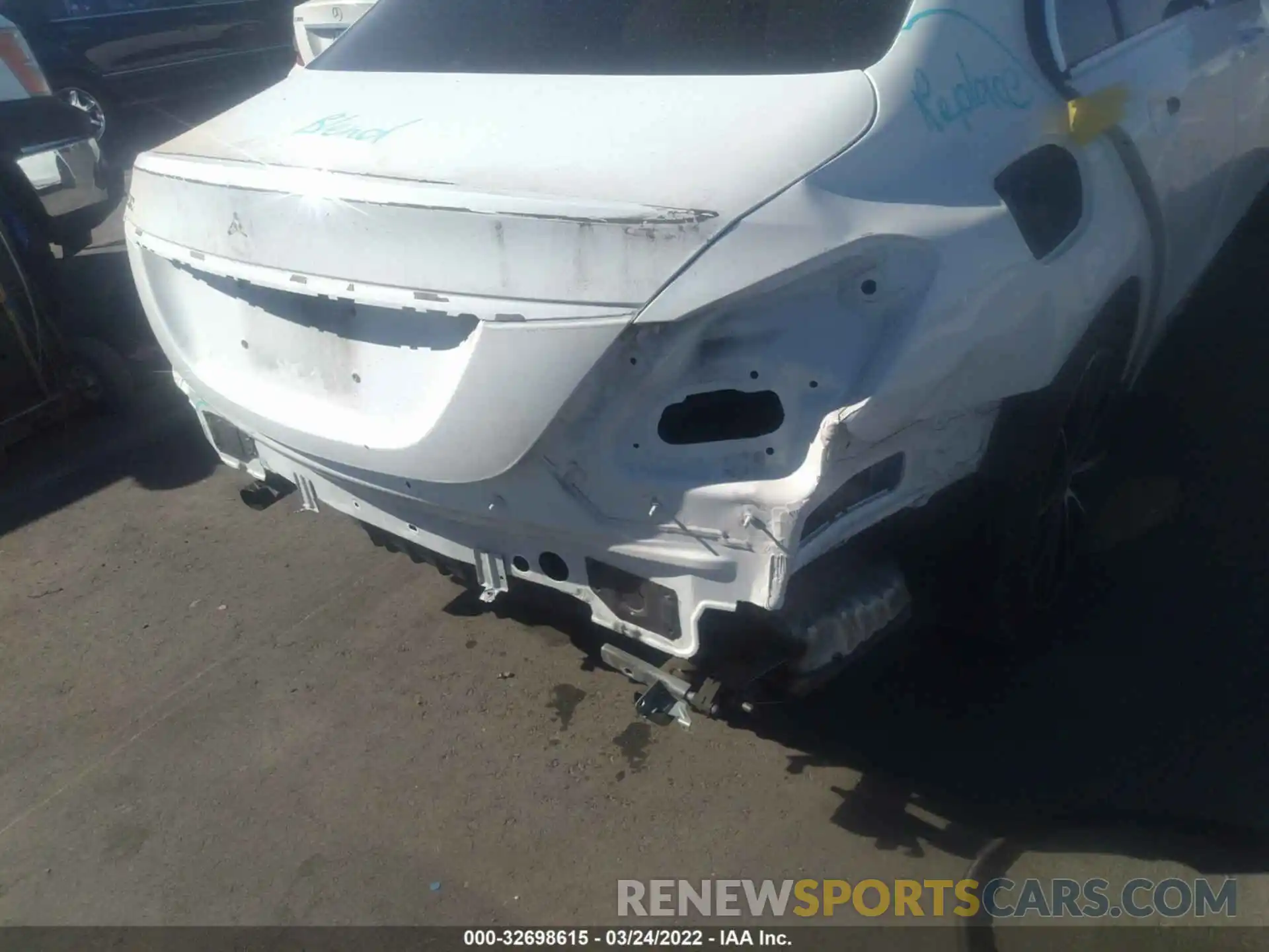 6 Photograph of a damaged car WDDWF8DB2KR482218 MERCEDES-BENZ C-CLASS 2019