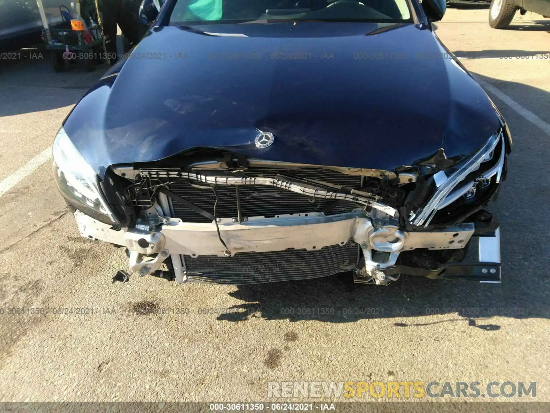 6 Photograph of a damaged car WDDWF8DB2KR483854 MERCEDES-BENZ C-CLASS 2019