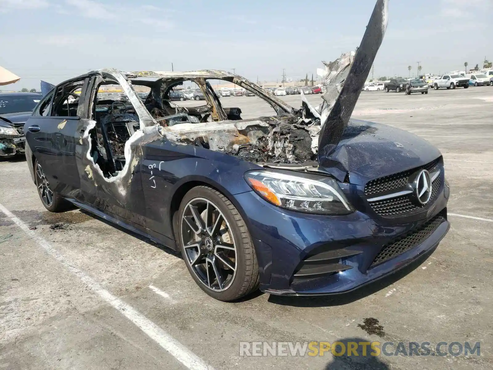 1 Photograph of a damaged car WDDWF8DB4KR505708 MERCEDES-BENZ C CLASS 2019