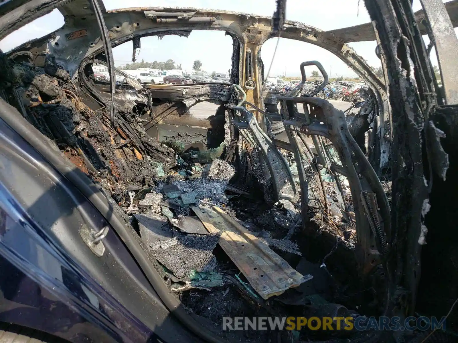 6 Photograph of a damaged car WDDWF8DB4KR505708 MERCEDES-BENZ C CLASS 2019