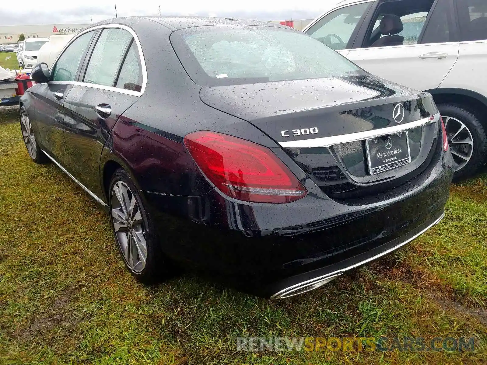 3 Photograph of a damaged car WDDWF8DB4KR516627 MERCEDES-BENZ C CLASS 2019