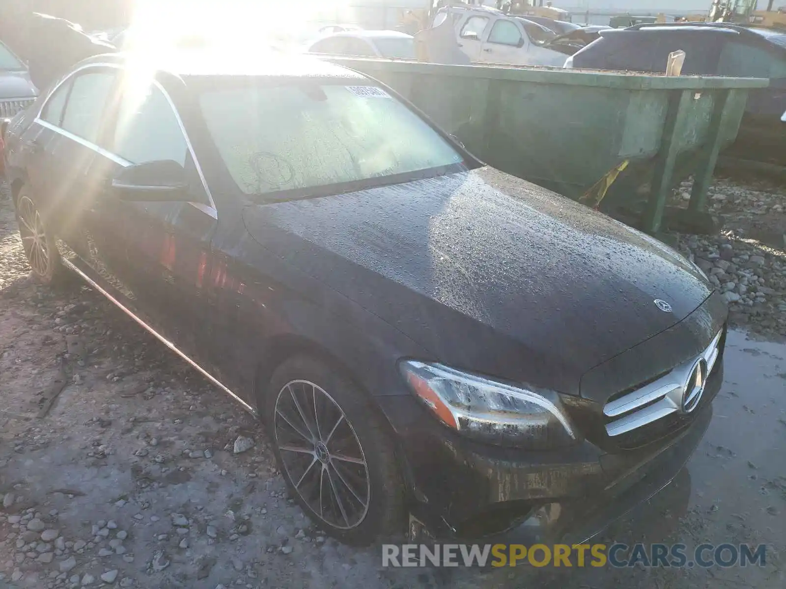 1 Photograph of a damaged car WDDWF8DB6KR463431 MERCEDES-BENZ C-CLASS 2019