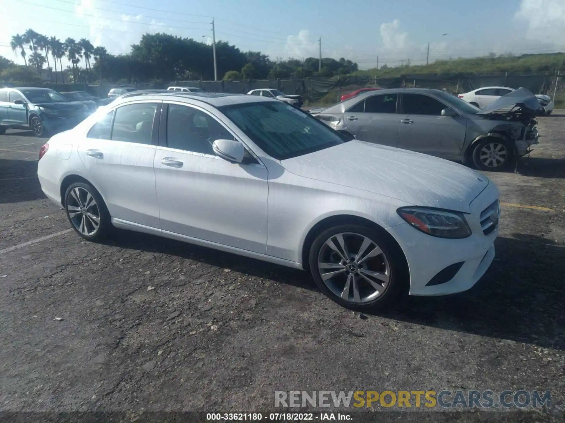 1 Photograph of a damaged car WDDWF8DB8KR516467 MERCEDES-BENZ C-CLASS 2019