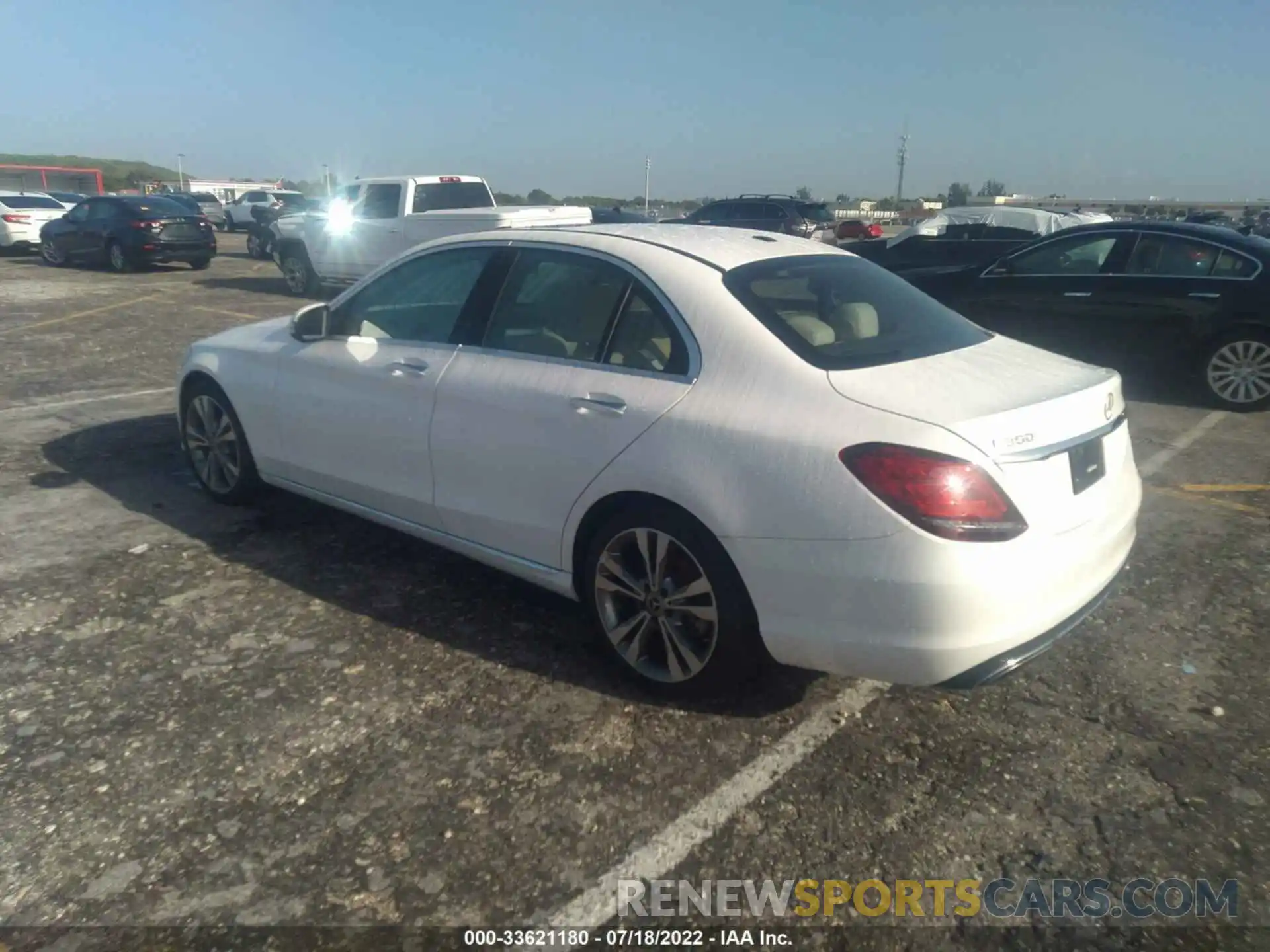 3 Photograph of a damaged car WDDWF8DB8KR516467 MERCEDES-BENZ C-CLASS 2019