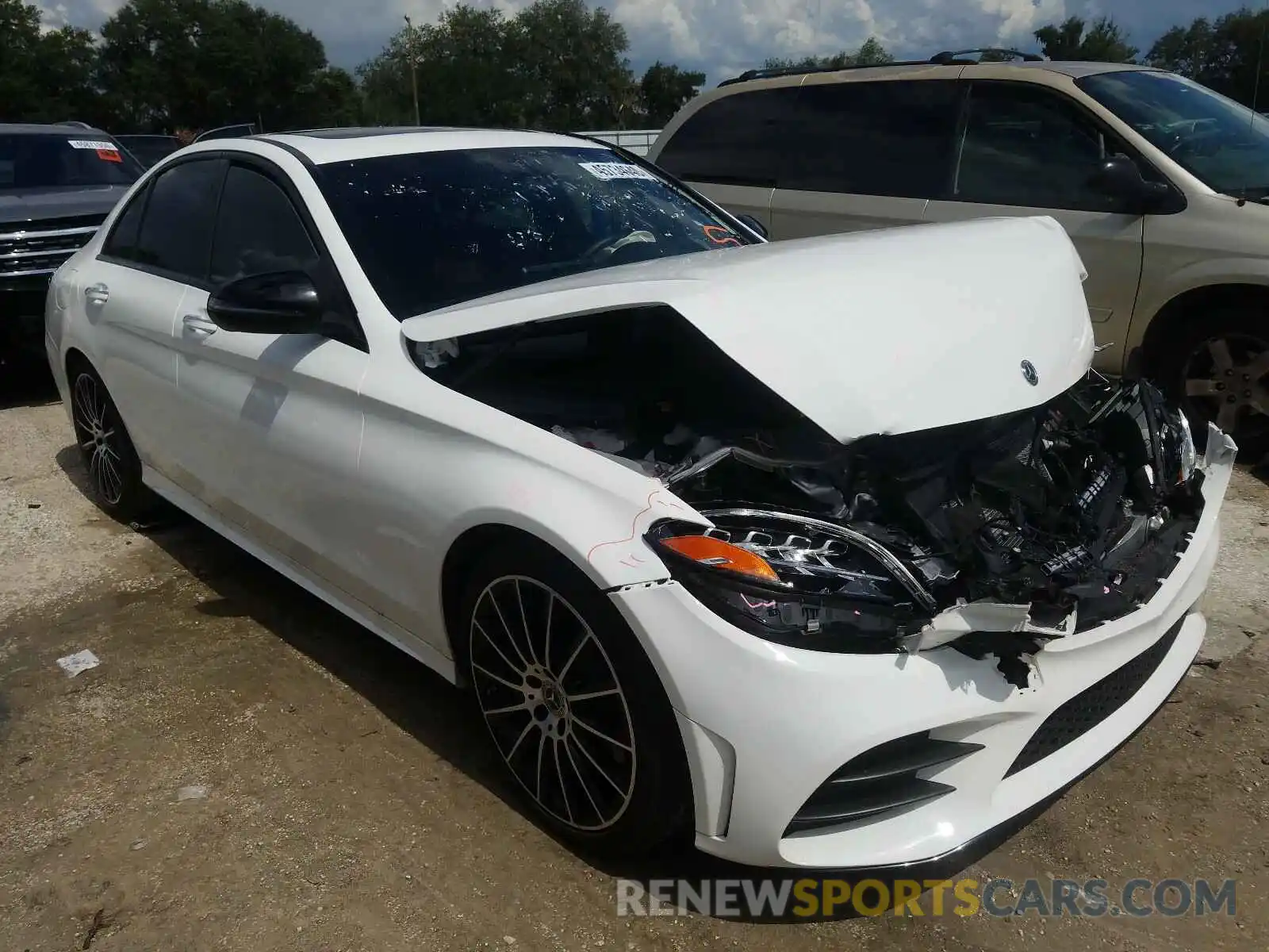 1 Photograph of a damaged car WDDWF8DBXKR482354 MERCEDES-BENZ C CLASS 2019