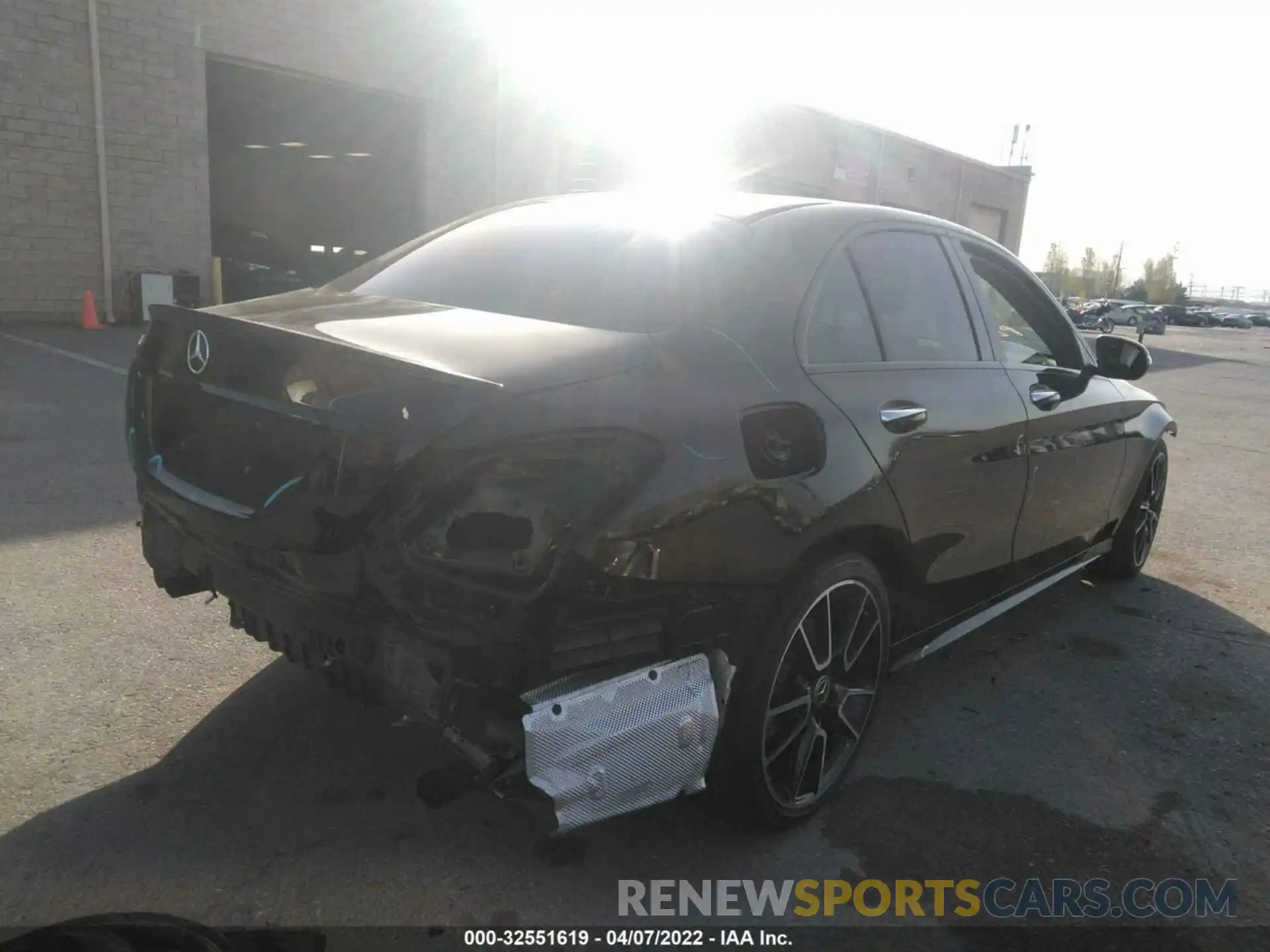 4 Photograph of a damaged car WDDWF8DBXKR510878 MERCEDES-BENZ C-CLASS 2019