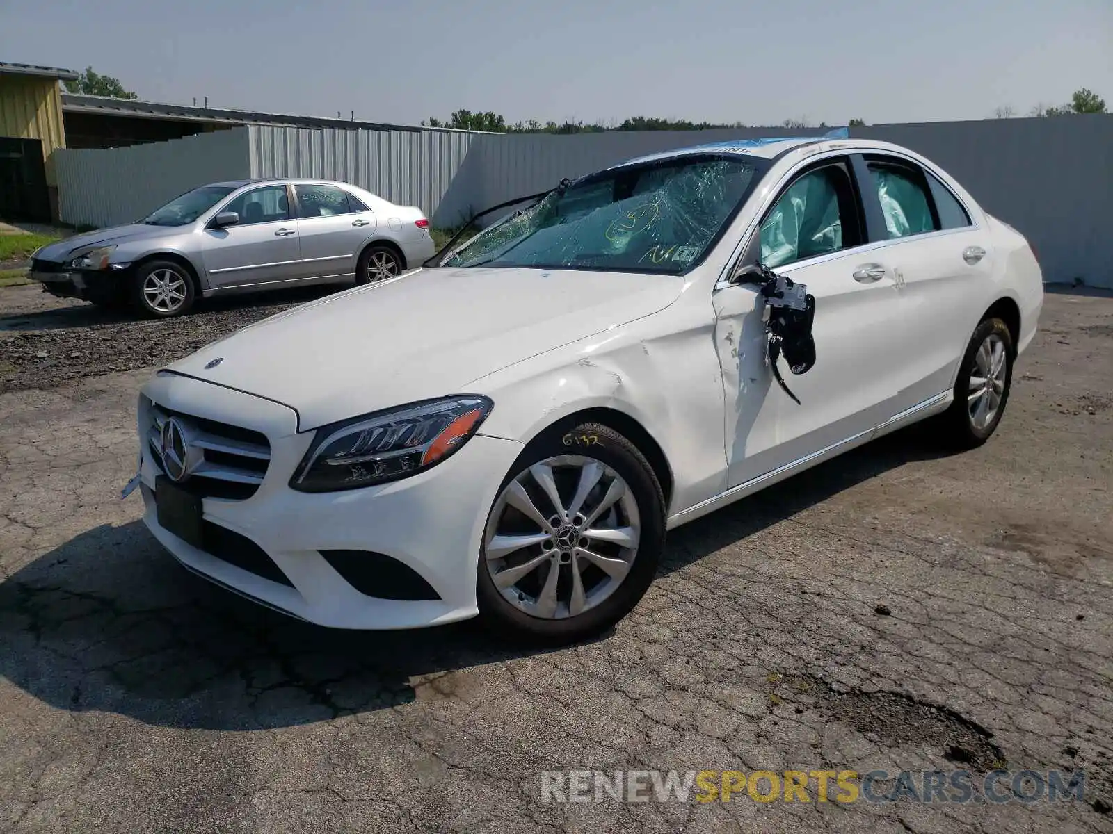 2 Photograph of a damaged car WDDWF8EB1KR481995 MERCEDES-BENZ C-CLASS 2019