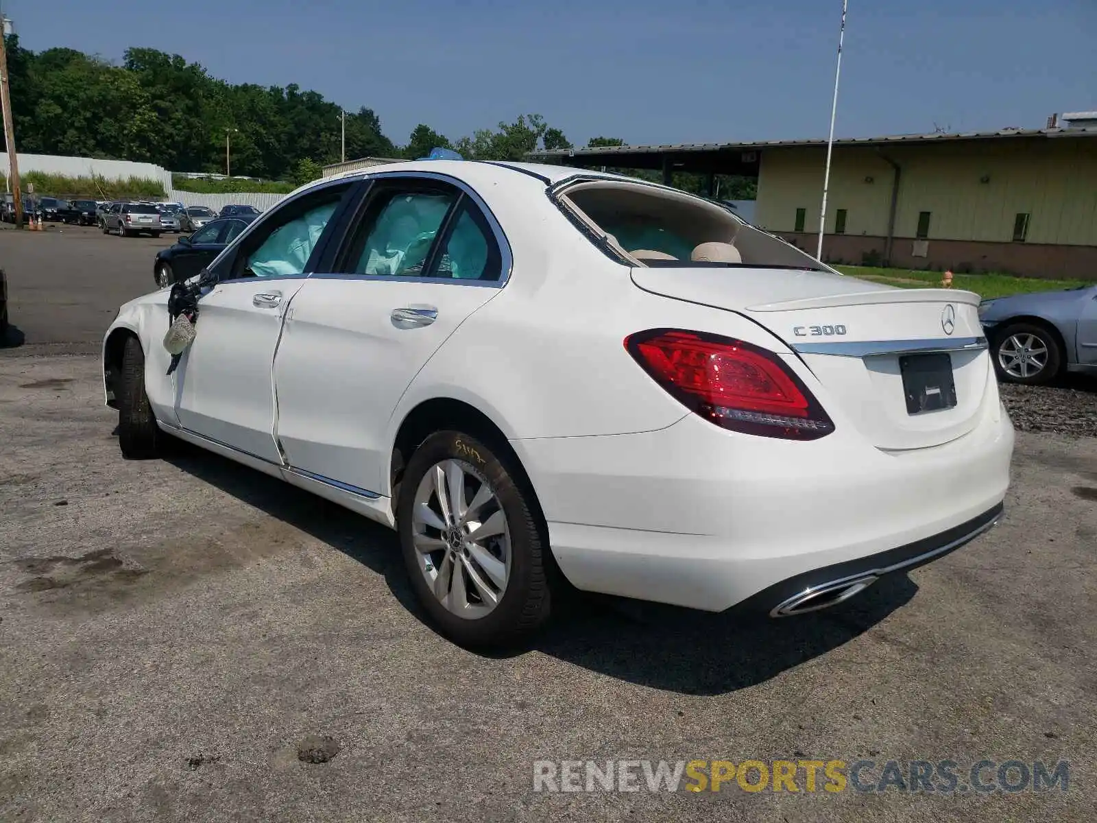 3 Photograph of a damaged car WDDWF8EB1KR481995 MERCEDES-BENZ C-CLASS 2019